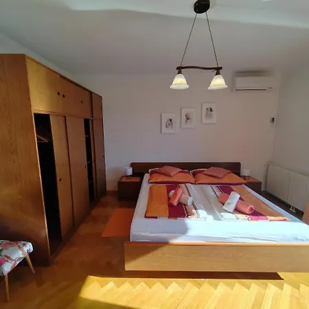 게스트하우스 Room's Brica Barbat na Rabu