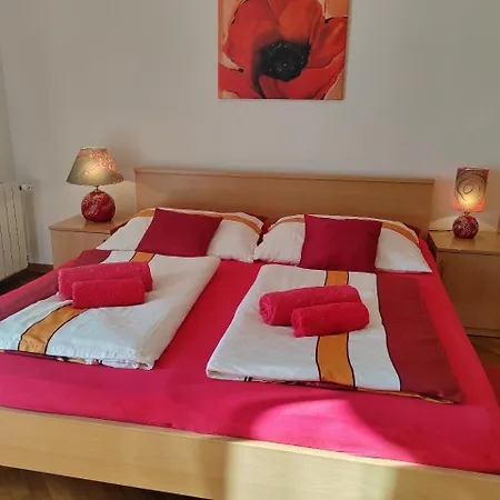 Room's Brica Barbat na Rabu